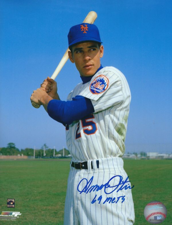 AUTOGRAPHED AMOS OTIS 8x10 New York Mets Photo