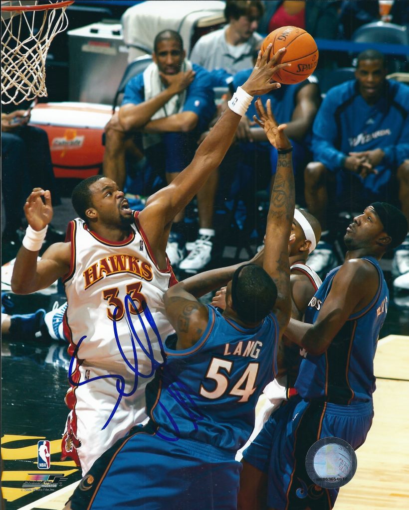 AUTOGRAPHED SHELDON WILLIAMS 8x10 Atlanta Hawks photo - Main Line ...