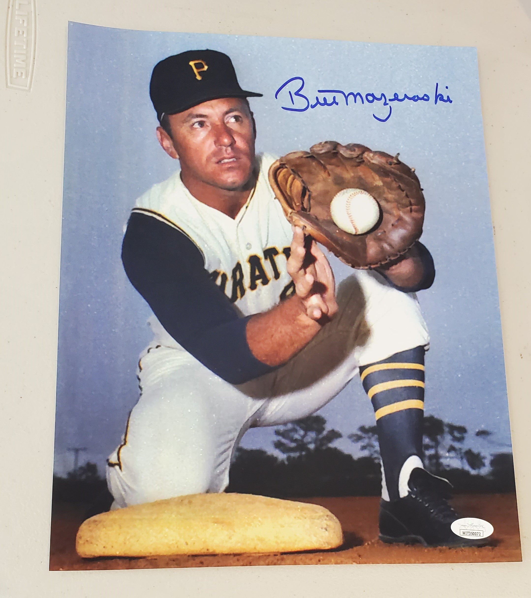 Autographed Bill Mazeroski 11x14 Pittsburgh Pirates Photo JSA Witnessed -  Main Line Autographs