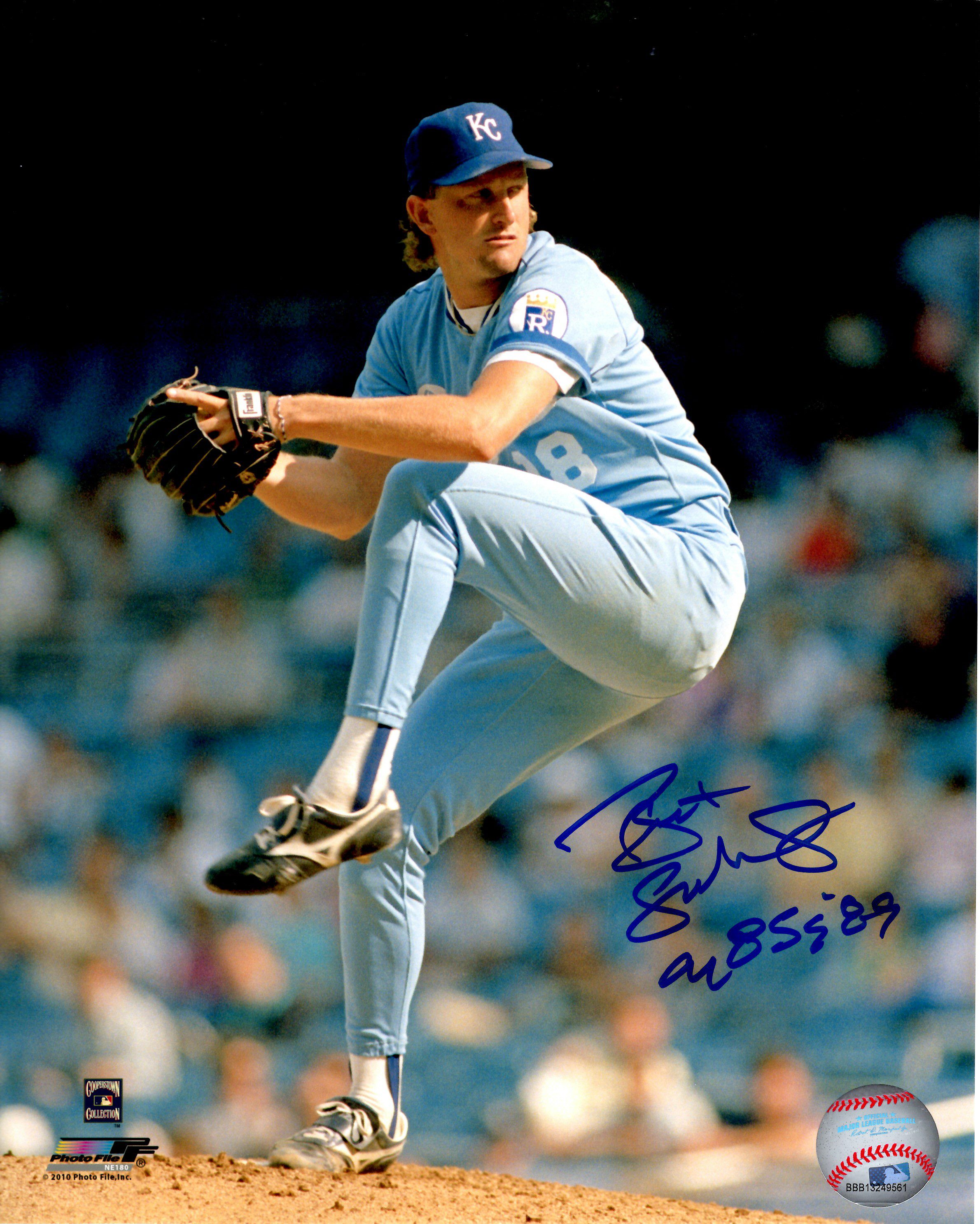 Bret Saberhagen autographed baseball card (Kansas City Royals