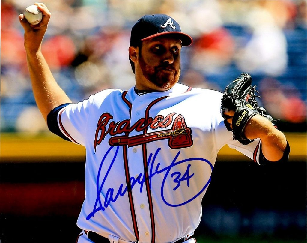 AUTOGRAPHED AARON HARANG 8X10 Atlanta Braves Photo - Main Line Autographs