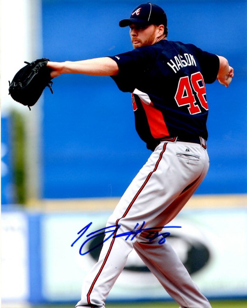 AUTOGRAPHED TOMMY HANSON 8X10 Atlanta Braves Photo - Main Line Autographs