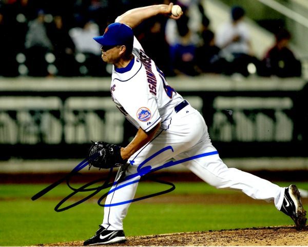 AUTOGRAPHED JASON ISRINGHAUSEN 8X10 New York Mets photo