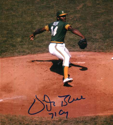 AUTOGRAPHED SAL BANDO 8X10 Oakland A's Photo