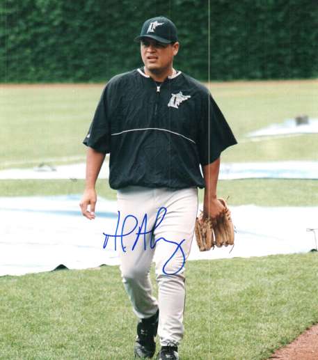 AUTOGRAPHED CLIFF FLOYD 8X10 Florida Marlins Photo - Main Line Autographs