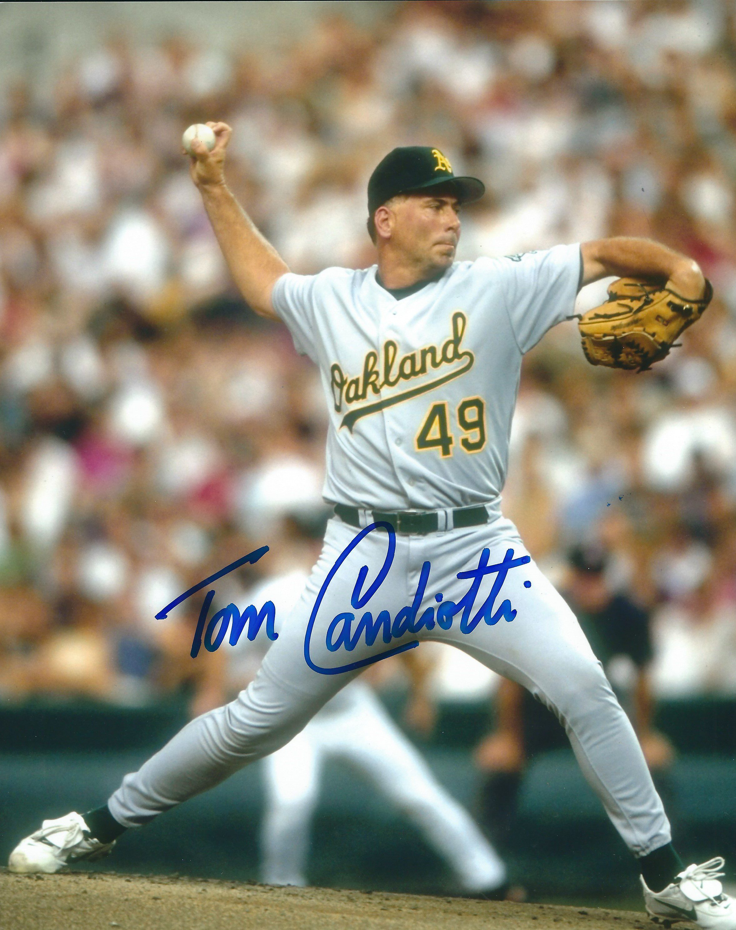 AUTOGRAPHED SAL BANDO 8X10 Oakland A's Photo - Main Line Autographs