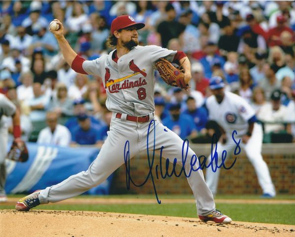 AUTOGRAPHED MIKE LEAKE 8X10 St. Louis Cardinals photo