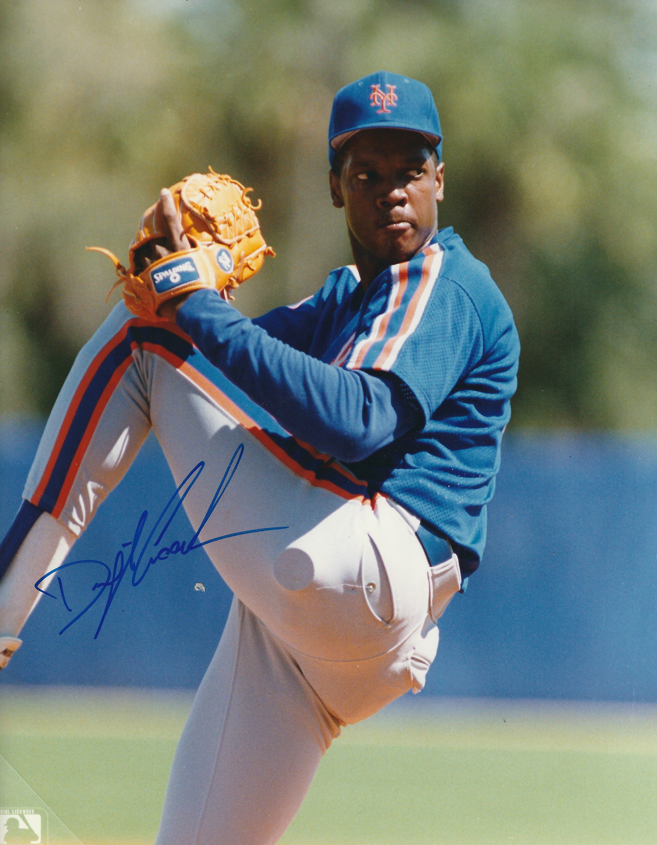 New York Mets Dwight Gooden Autographed 8 x 10