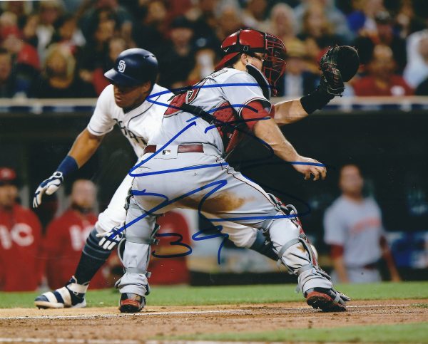 AUTOGRAPHED DEVIN MESORACO 8X10 Cincinnati Reds Photo