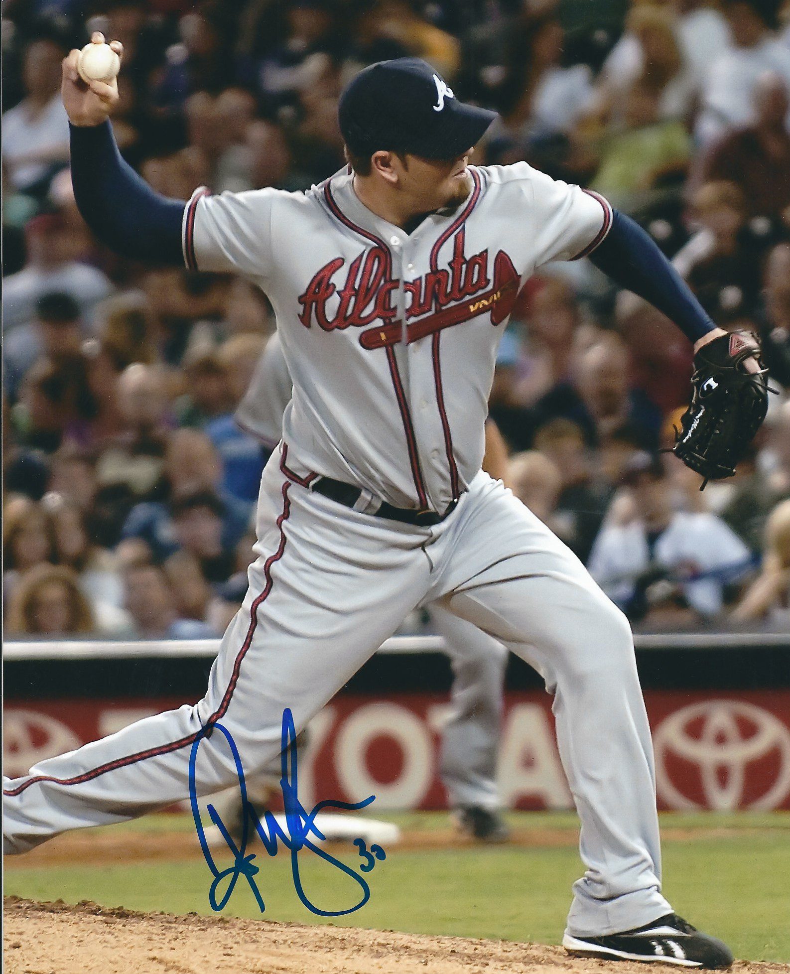 AUTOGRAPHED GLENN HUBBARD 8X10 Atlanta Braves photo - Main Line