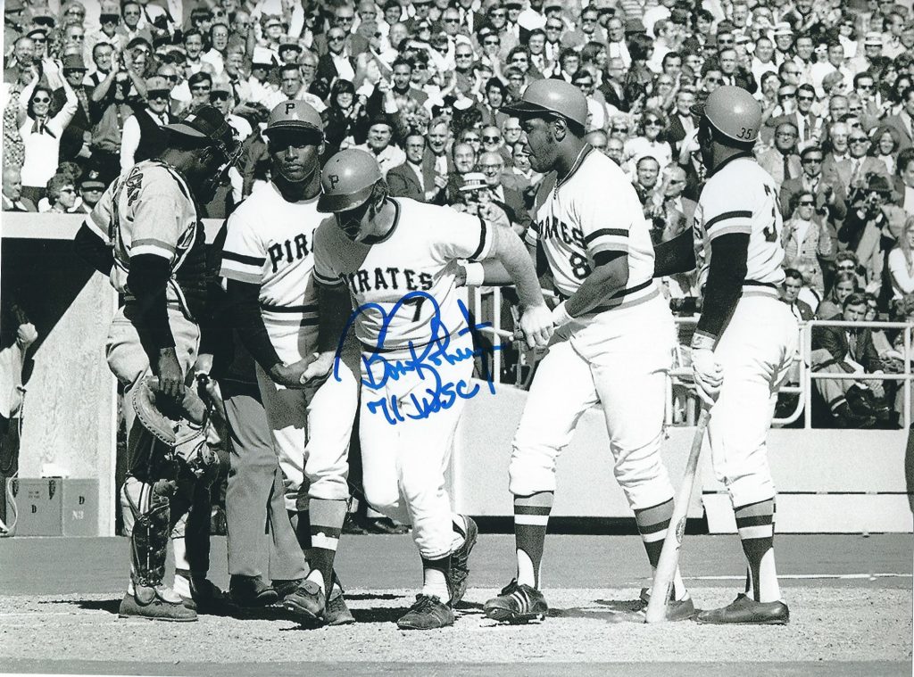 Autographed BOB ROBERTSON 8X10 Pittsburgh Pirates Photo - Main Line ...