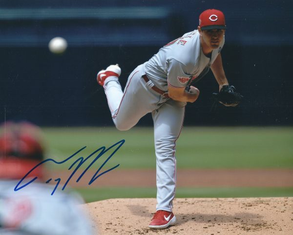 AUTOGRAPHED TYLER MAHLE 8X10 Cincinnati Reds Photo