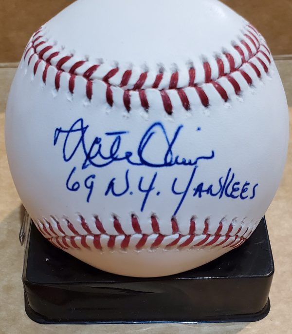 Autographed NATE OLIVER Official Major League Baseball with COA