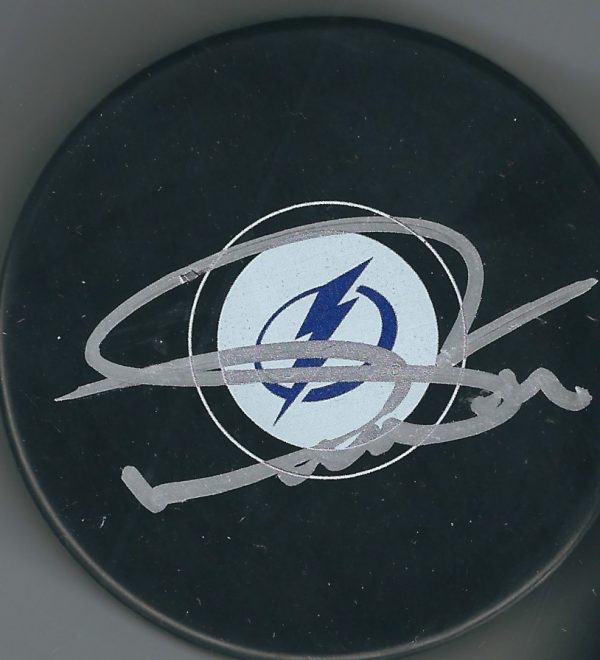 Autographed NOLAN PRATT Tampa Bay Lightning Hockey Puck