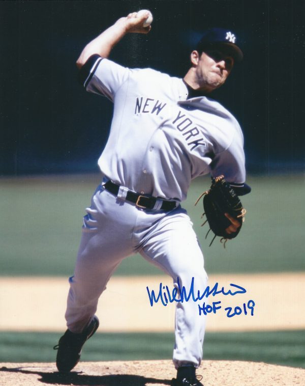 AUTOGRAPHED MIKE MUSSINA 8X10 NEW YORK YANKEES photo