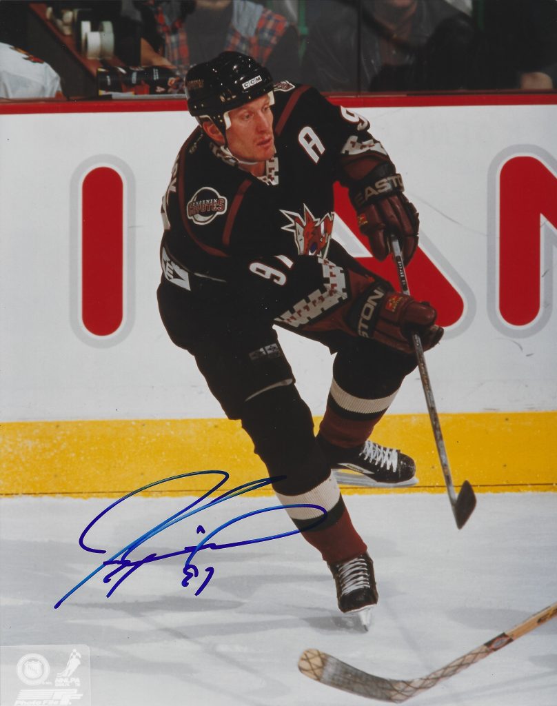 Autographed JEREMY ROENICK 8x10 Phoenix Coyotes Photo - Main Line ...