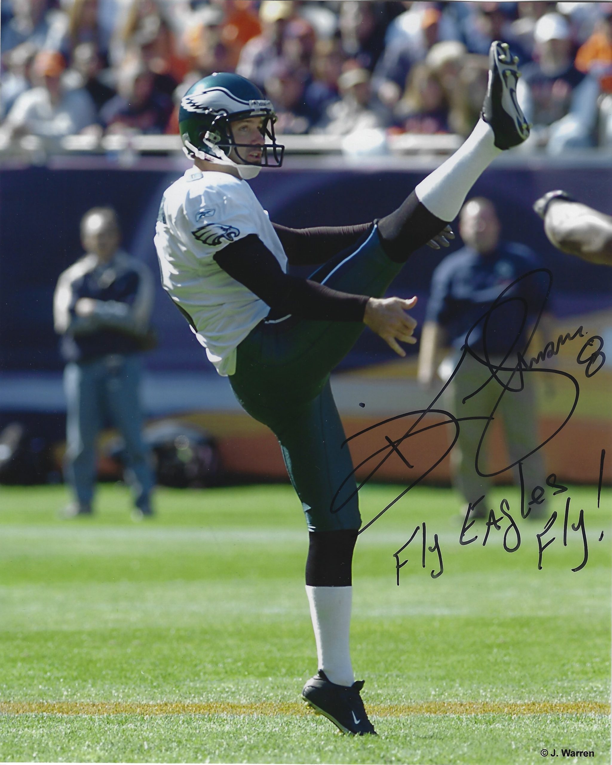 Autographed Wilbert Montgomery 8x10 Philadelphia Eagles Photo