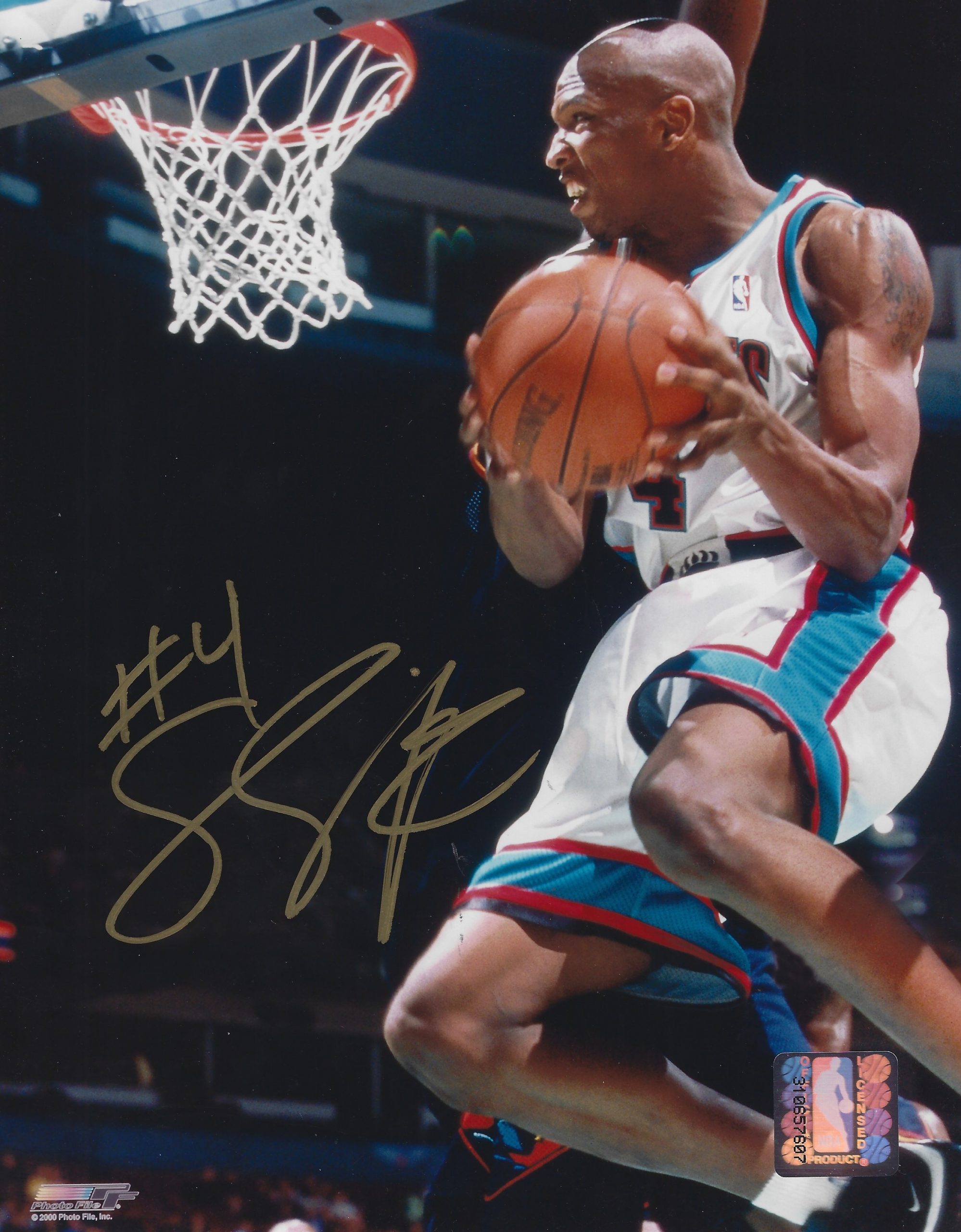 Stromile Swift autographed basketball card (Vancouver Grizzlies) 2001 Upper  Deck GJE #383