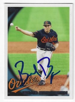 Autographed BUCK SHOWALTER 2011 Topps Heritage Card - Main Line Autographs