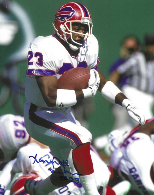 Autographed KENNETH DAVIS 8X10 Buffalo Bills Photo