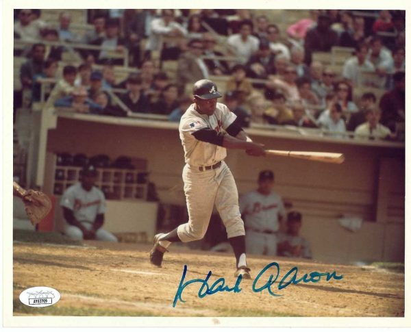 Autographed HANK AARON Atlanta Braves 8x10 photo w/ JSA COA