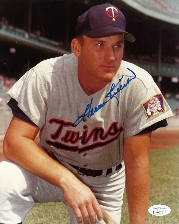 Autographed HARMON KILLEBREW 8X10 Minnesota Twins Photo w/ JSA COA