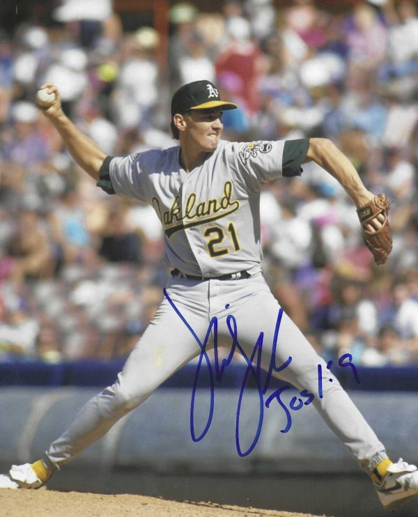 AUTOGRAPHED MIKE MOORE 8x10 Oakland A's Photo