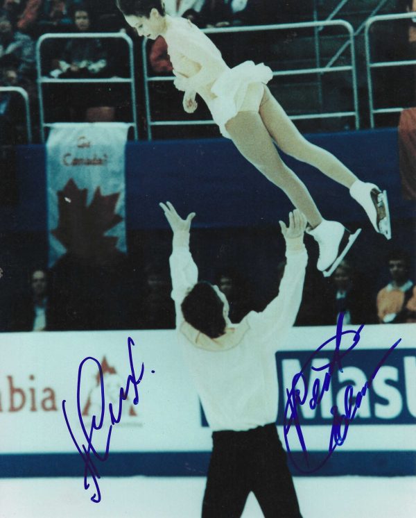 Autographed Elena Berezhnaya & Anton Sikharulidze 8x10 Photo - Olympic Figure Skating