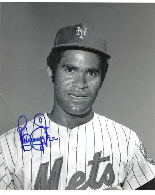 AUTOGRAPHED BENNY AYALA 8x10 New York Mets photo